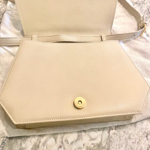 YSL Yves Saint Laurent beautiful vintage bag with gold hardware - Picture 5 of 17